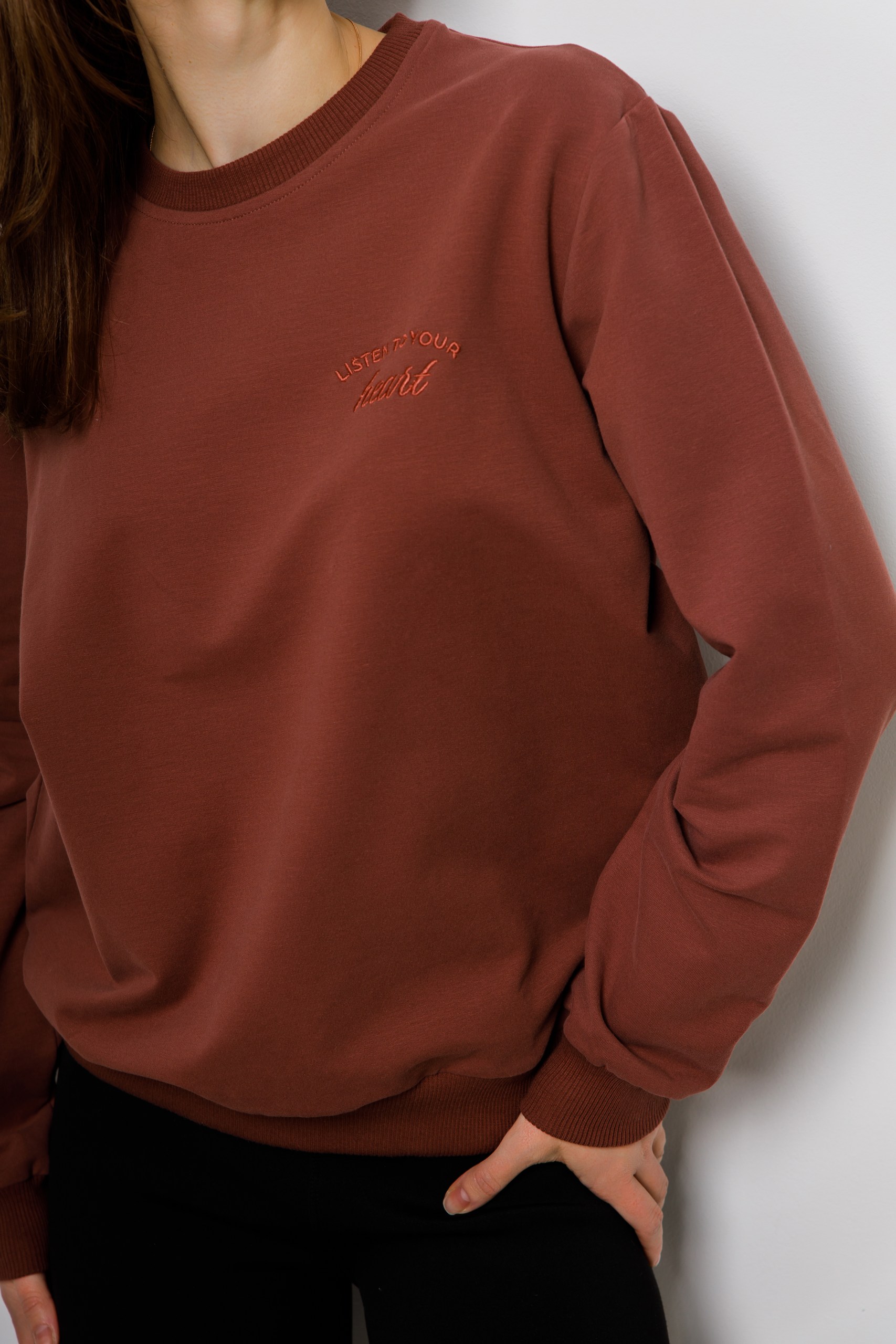 картинка Джемпер женский «Кора» (коричневый) от магазина Одежда+