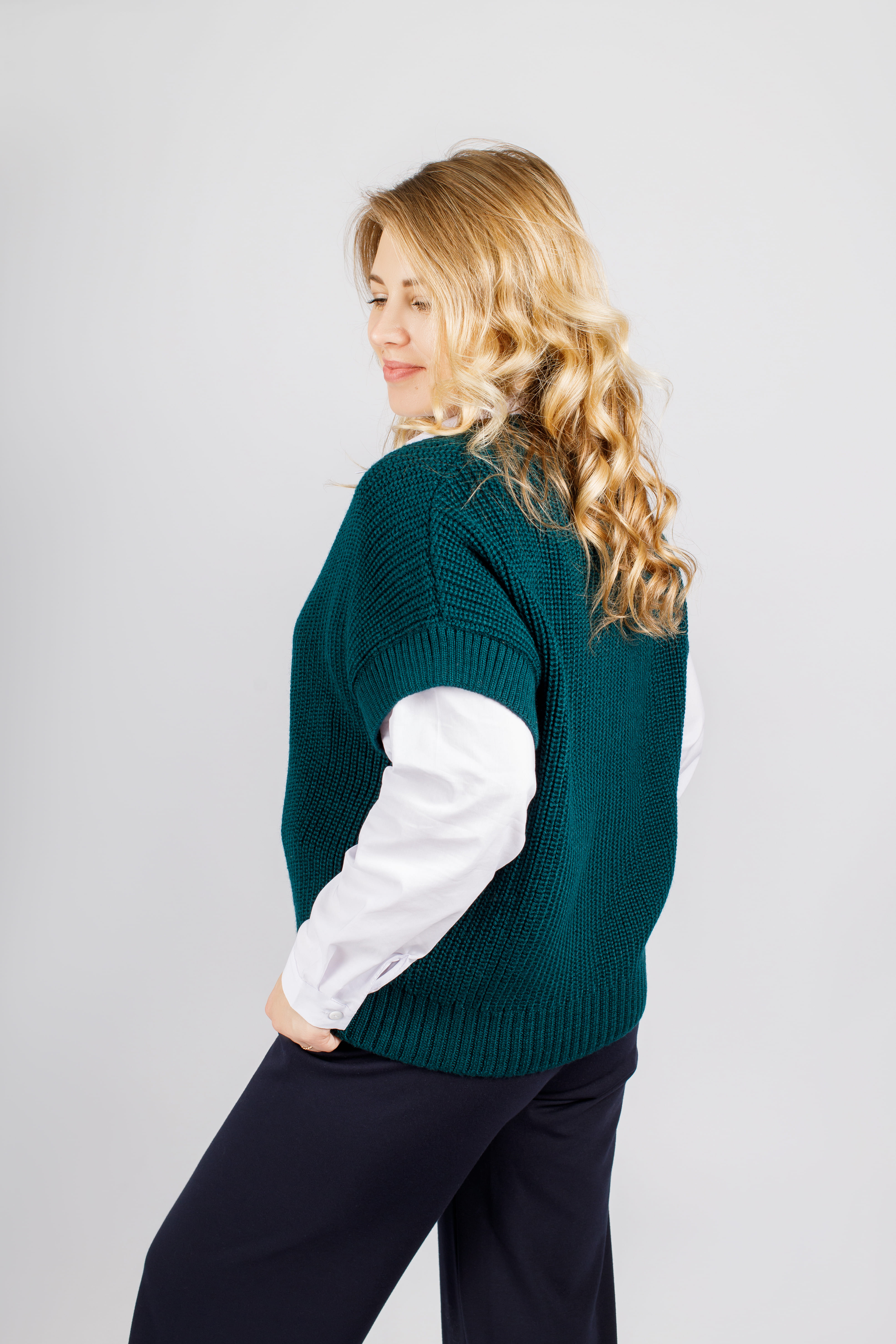 картинка Жилет женский «Дария-1» (морской) от магазина Одежда+